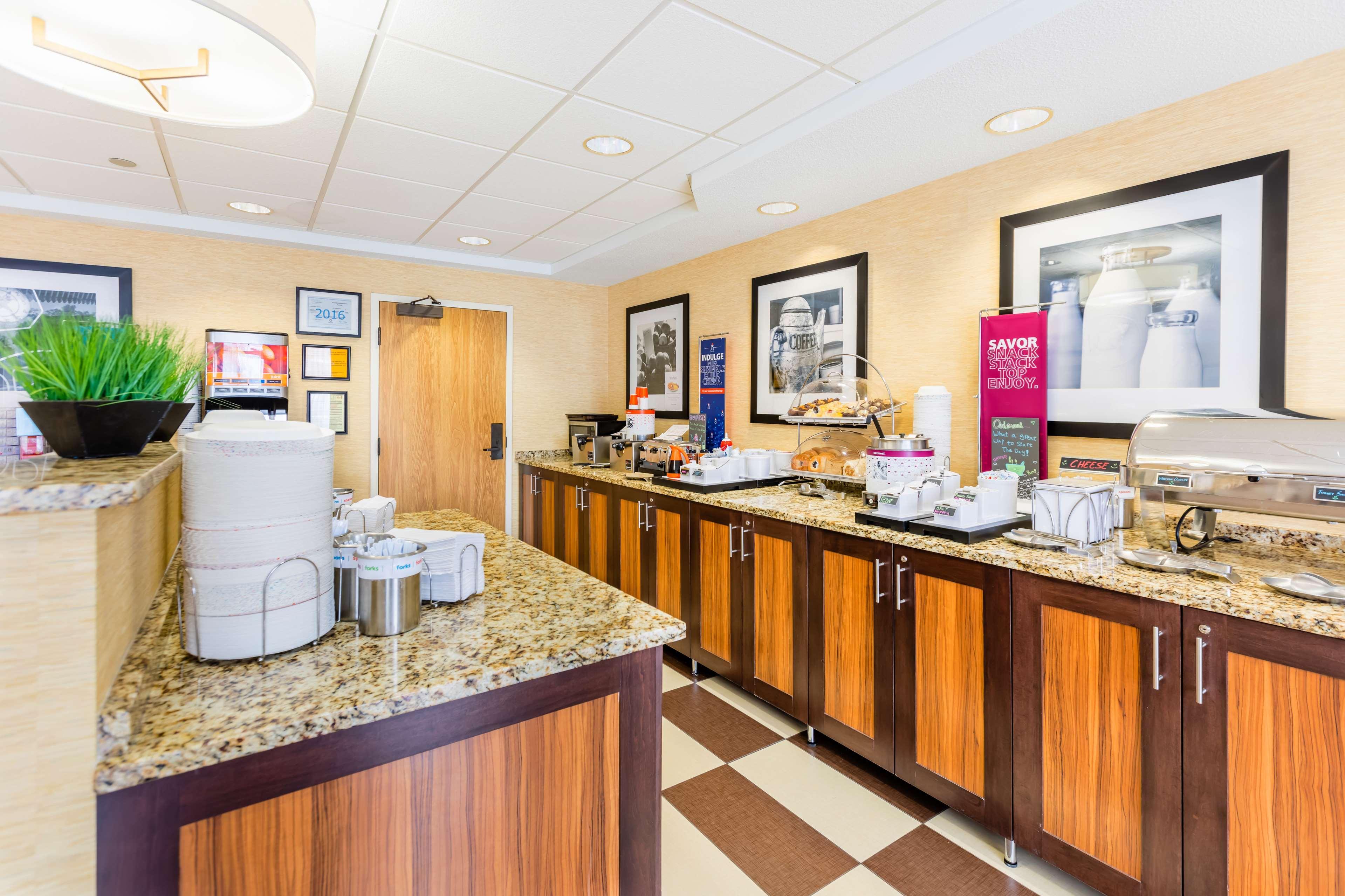 Hampton Inn St Charles St Peters Saint Charles Eksteriør billede