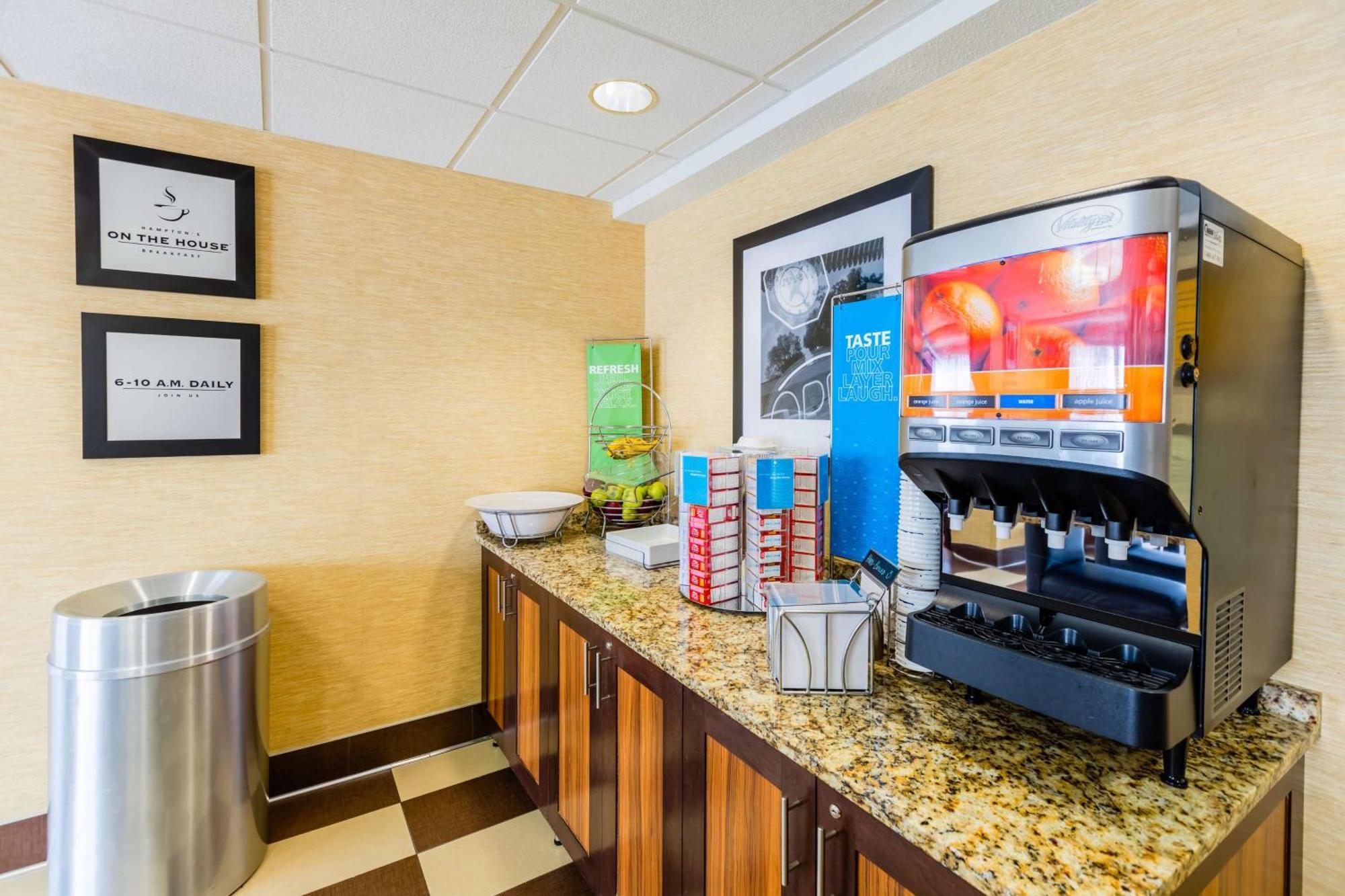 Hampton Inn St Charles St Peters Saint Charles Eksteriør billede
